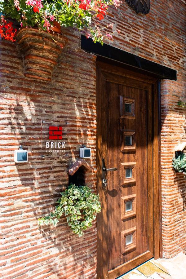 Brick Apartment Баина Баща Екстериор снимка