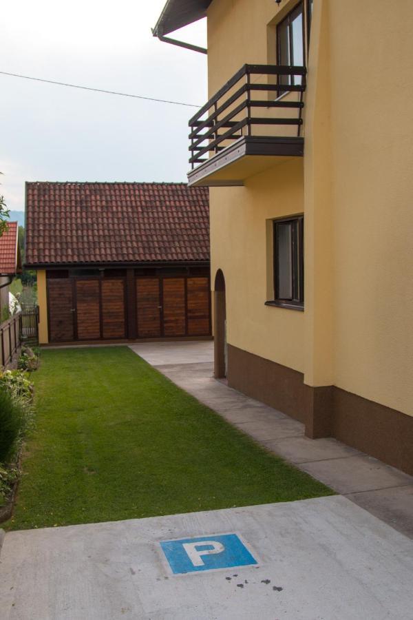Brick Apartment Баина Баща Екстериор снимка
